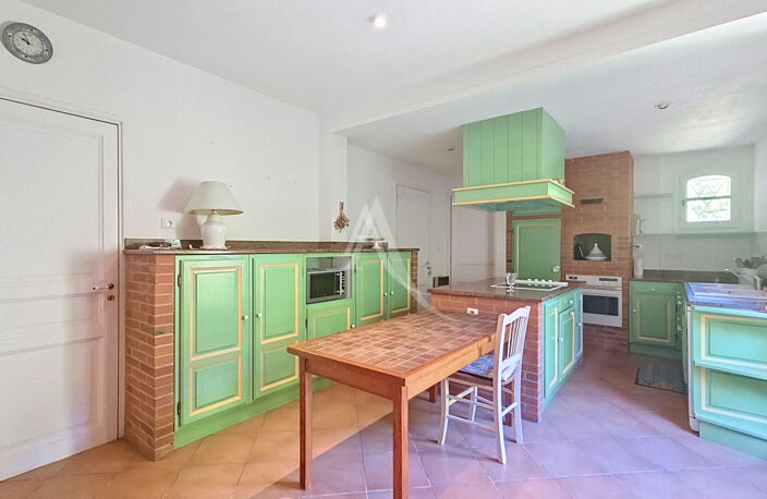Montastruc la Conseillère, villa T8 avec piscine — photo 4