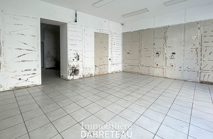 Local commercial  62 m2 - 69007 LYON — photo 5