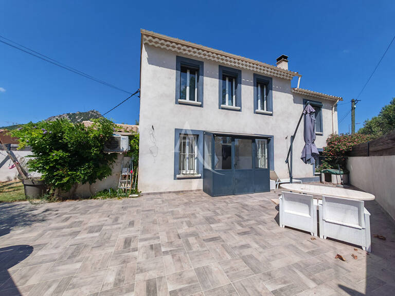 Villa Hyeres 4 pièce(s) 96 m2 — photo 1