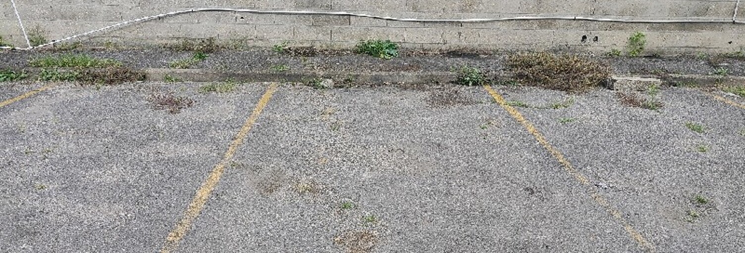 Garage   m² à louer à Bondy (93140)