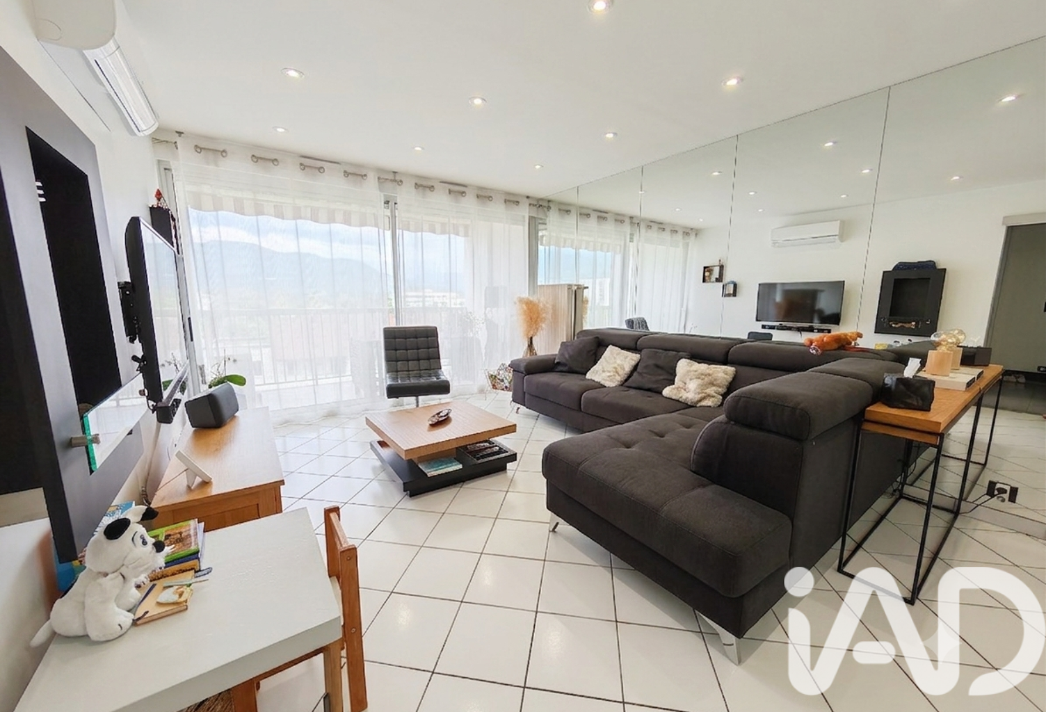 Vente Appartement 5 pièces — photo 1