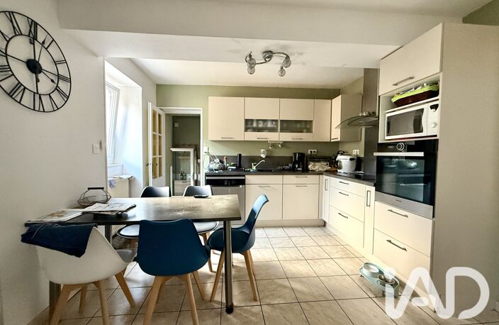 Vente Maison de village 7 pièces — photo 2