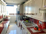 Nice Ouest Grand Arénas 4 pièces en bon état de 76 m2 + terrasse S/O 13 m2 vue ville et mer à 246000 euros — photo 4