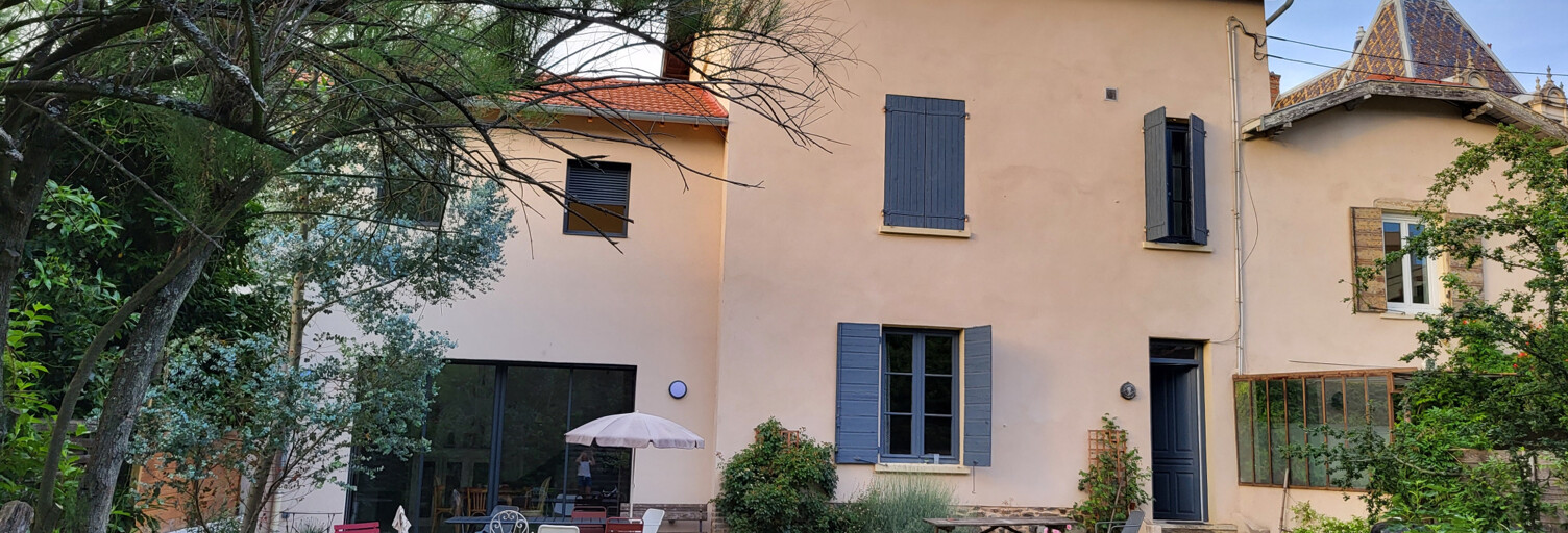 Maison 6 Pièces 192 m² à louer à Écully (69130)