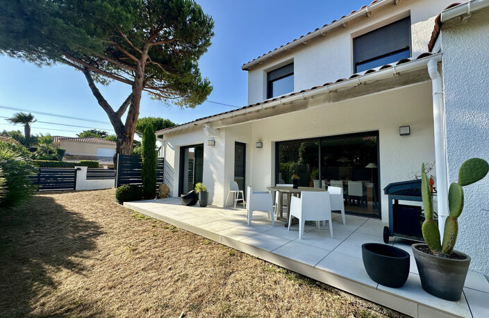 VILLA 170 M2 VAUX PONTAILLAC PROCHE CORNICHE OCÉAN AU PRIX D — photo 4