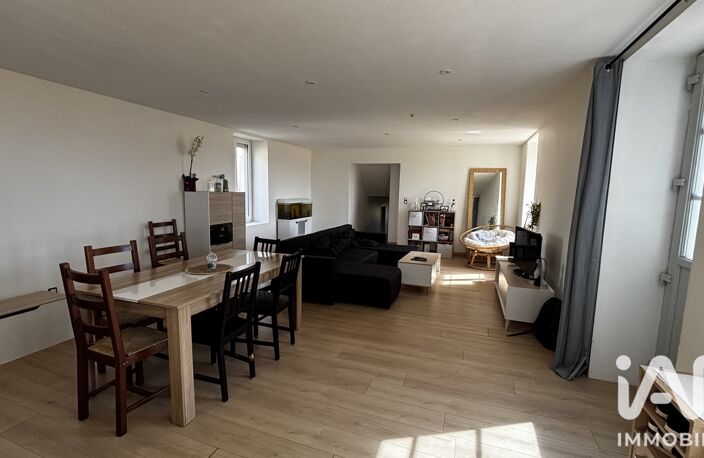 Vente Maison/villa 7 pièces — photo 2