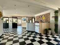 Hôtel avec 28 chambres idéalement placé — photo 3