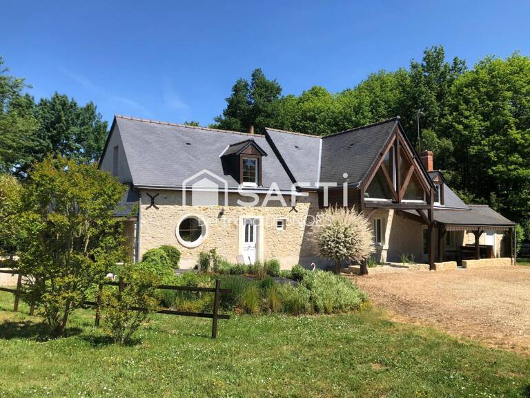 Jolie fermette restaurée dans un cadre magnifique — photo 1