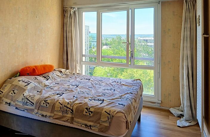 Spacieux 4P 101M2 à qqs mn à pied de la Gare RER de Cergy-Préfecture — photo 4