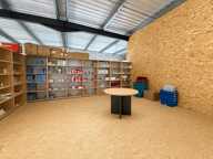 À louer  Local d'activité neuf de 288 m² avec mezzanine aménagée  Blanquefort — photo 4