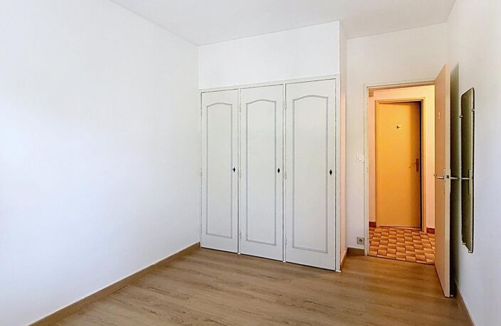appartement type 3 avec cave parking et garage — photo 5