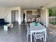 À VENDRE  T3 AU 1er ET DERNIER ÉTAGE D'UNE VILLA AVEC BELLE VUE MER — photo 4