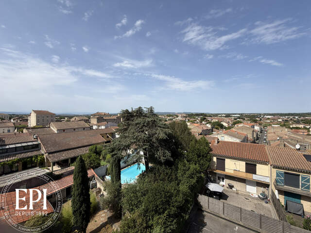 Centre-ville de Carcassonne   Superbe T3 de 93m2 lumineux av — photo du bien