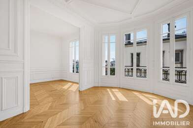 Appartement 4 pièces 770000 €