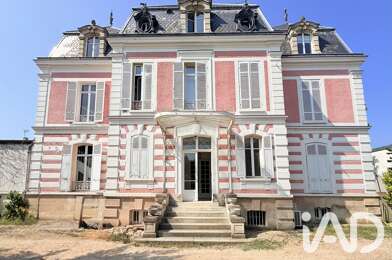 Appartement 6 pièces 410000 €