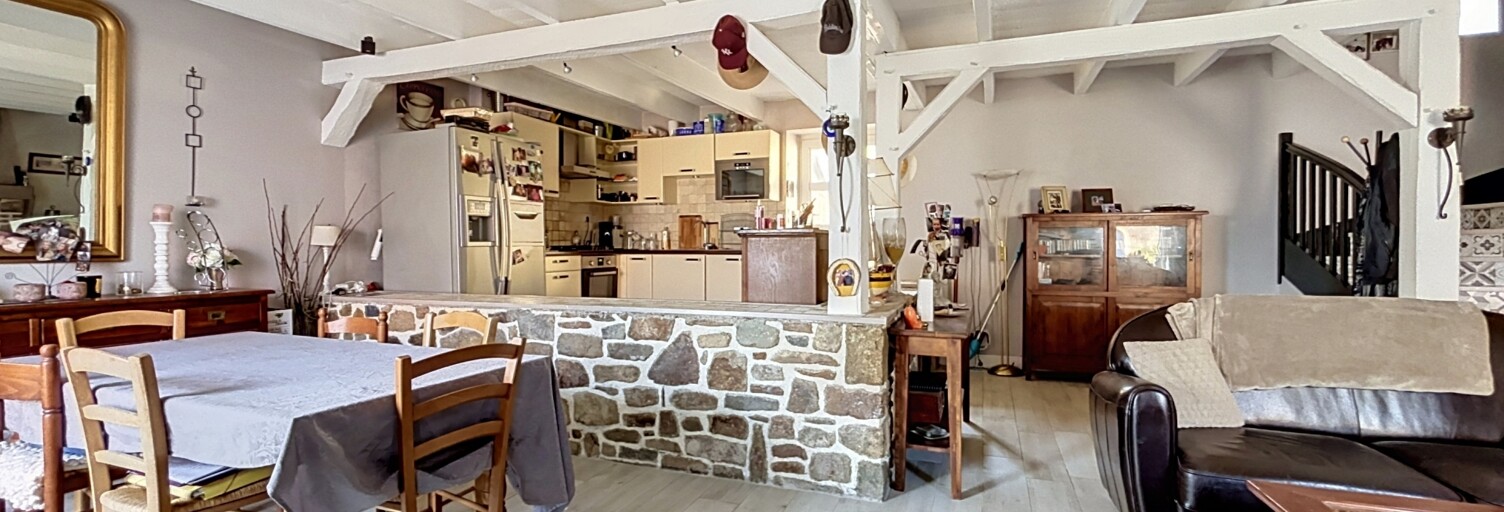 Maison 5 Pièces 137 m² à vendre à La Ville-ès-Nonais (35430)
