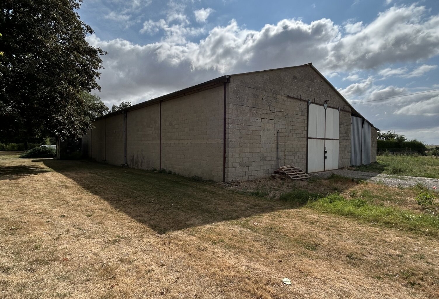 Vente Terrain à bâtir 1 569 m&sup2; — photo 1