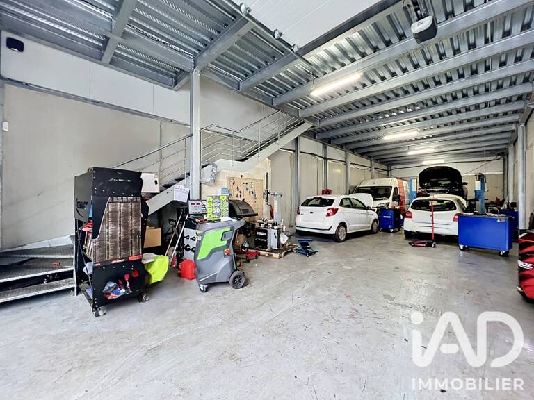 Vente Garage, Station-service 260 m&sup2; — photo 1