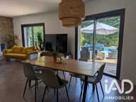 Vente Maison/villa 9 pièces — photo 2