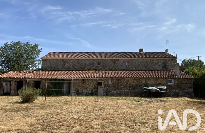 Vente Maison/villa 6 pièces — photo 2