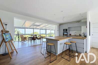 Maison 10 pièces 748000 €