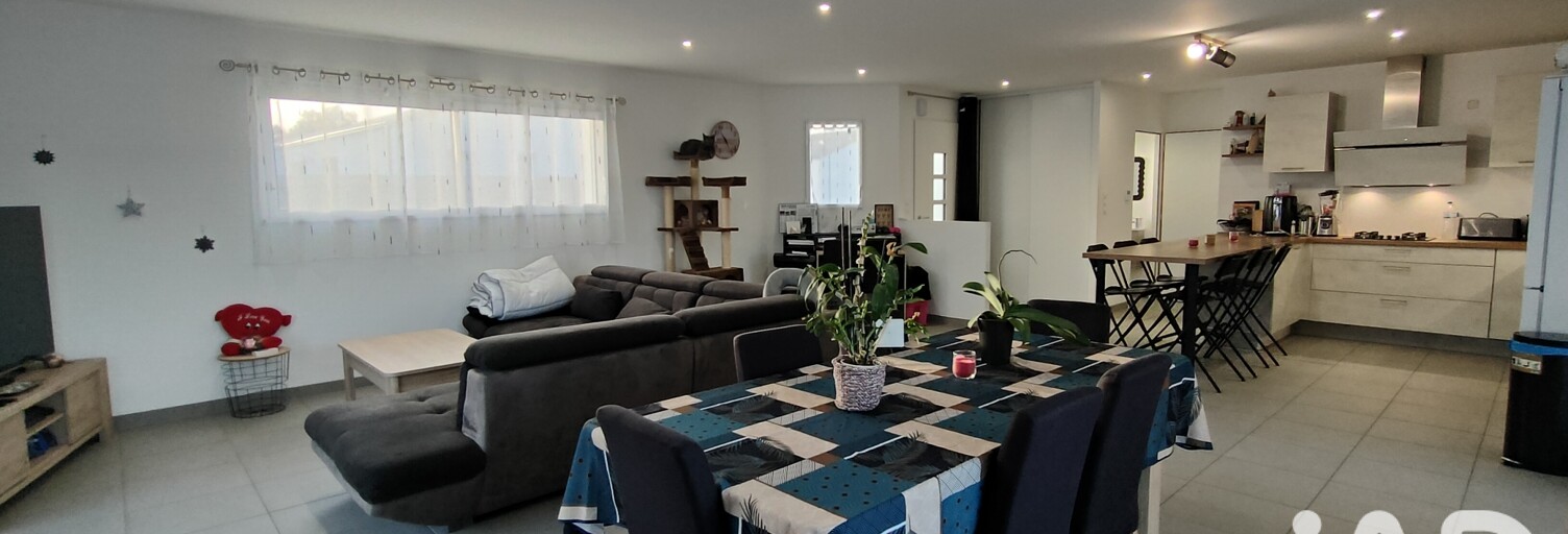 Maison 4 Pièces 115 m² à vendre à La Chapelle-Hermier (85220)