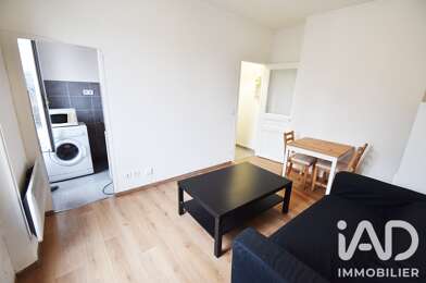 Appartement 2 pièces 805 €
