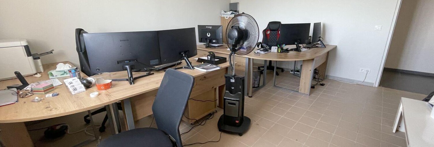 Bureau  20 m² à louer à Villabé (91100)