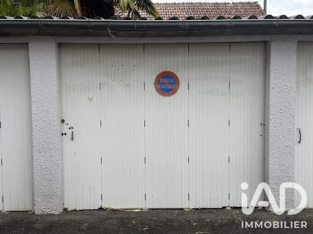 Vente Garage 14 m&sup2; — photo du bien