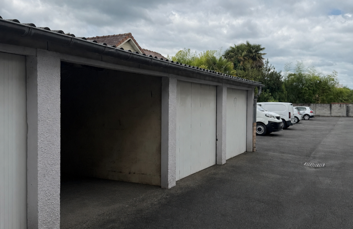 Vente Garage 14 m&sup2; — photo 3