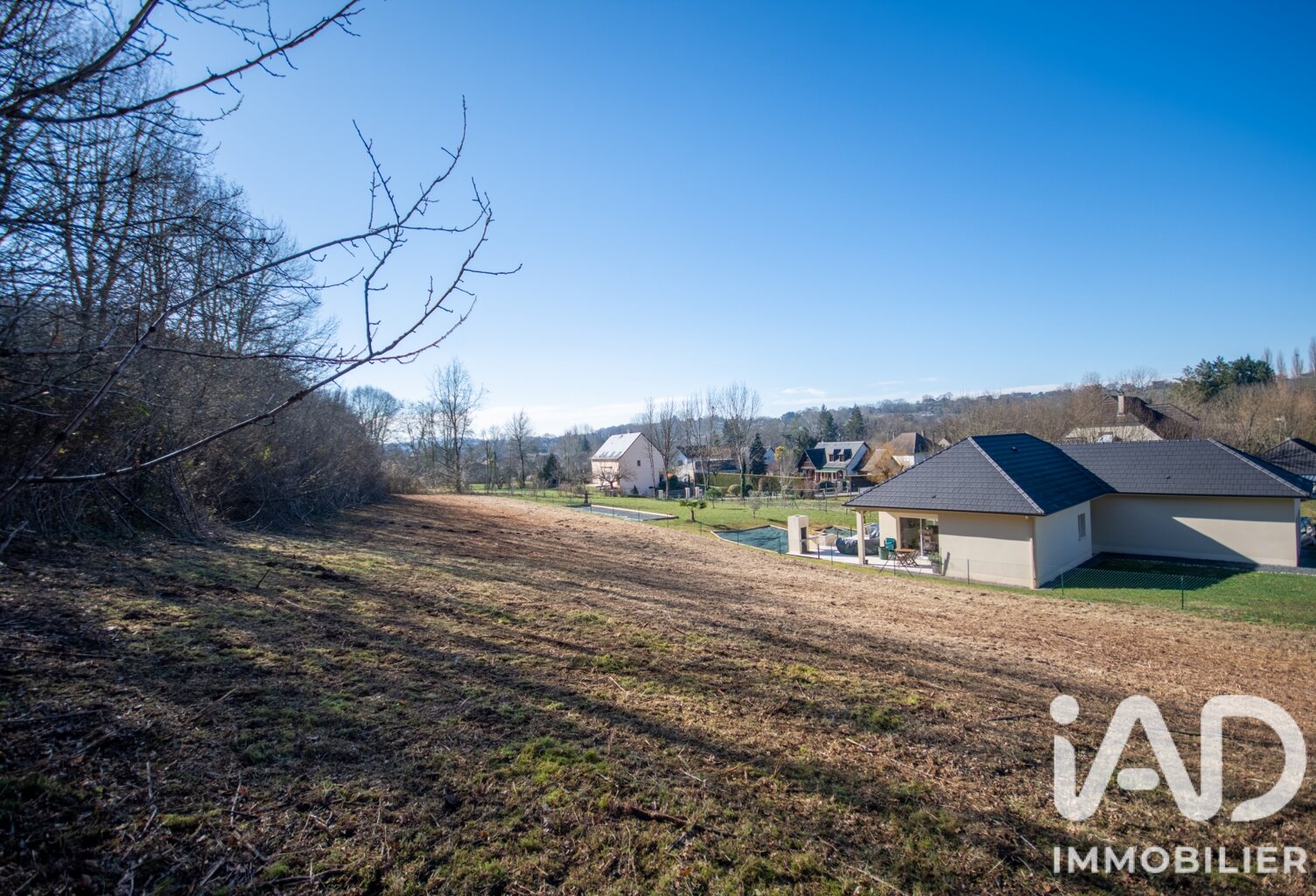 Vente Terrain à bâtir 2 200 m&sup2; — photo 1