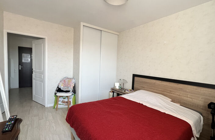 ROYAN - A VENDRE APPARTEMENT T2 LOUÉ DANS RESIDENCE SERVICES SENIORS — photo 4