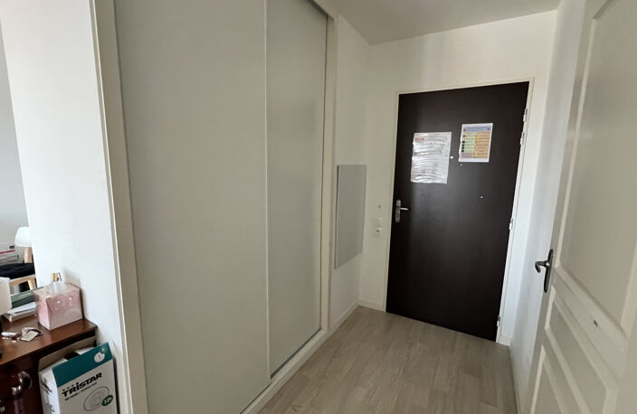 ROYAN - A VENDRE APPARTEMENT T2 LOUÉ DANS RESIDENCE SERVICES SENIORS — photo 5