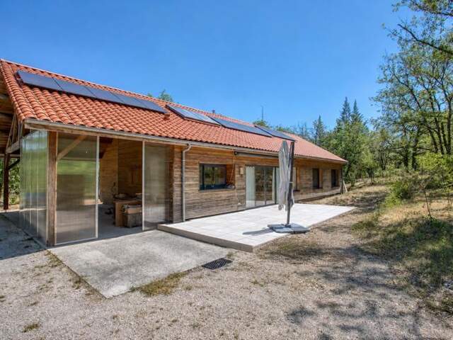 Contemporaine de 5 pièces principales — photo du bien