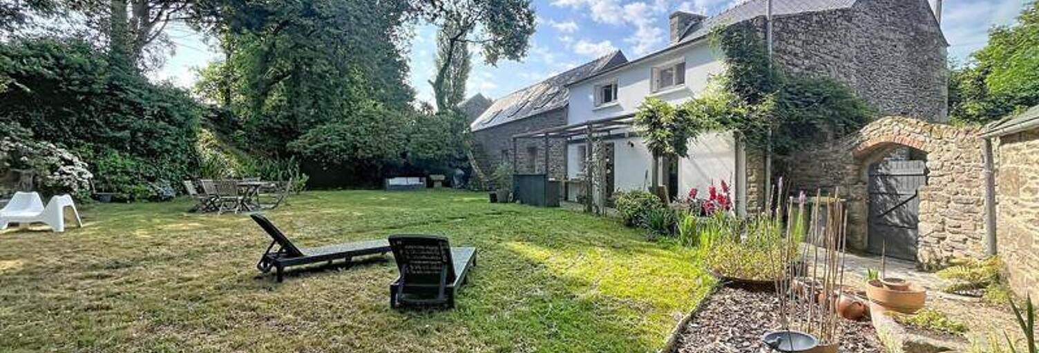 Maison 7 Pièces 182 m² à vendre à Plougourvest (29400)