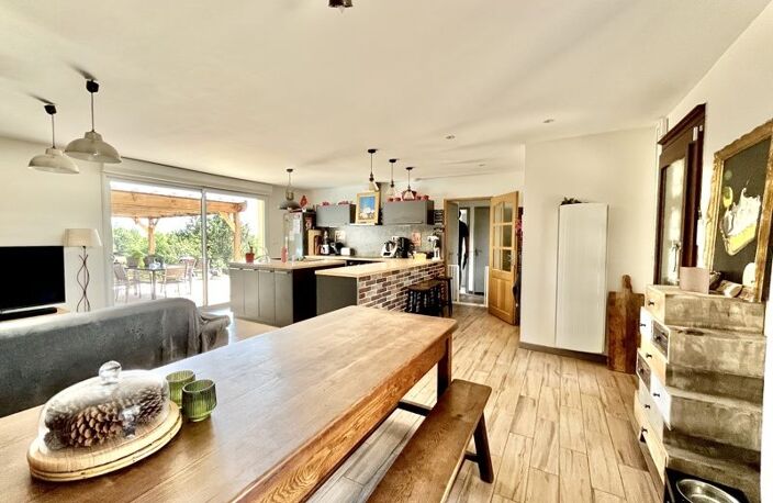 Vente maison 4 pièces 77 m² Saint-Viance (19240) — photo 2
