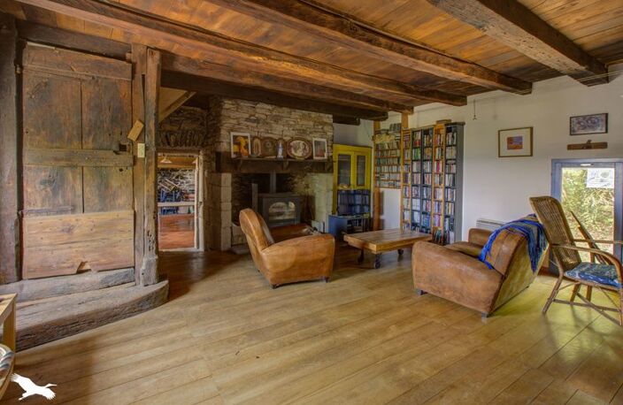 Maison en pierre de 6 pièces principales — photo 3