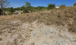 Terrain  2325 m² à vendre à Lalbenque (46230)