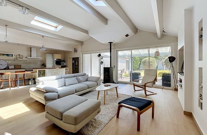 Vente maison 5 pièces 101 m² Châtelaillon-Plage (17340) — photo 2