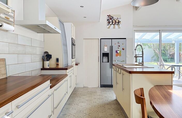 Vente maison 5 pièces 101 m² Châtelaillon-Plage (17340) — photo 5
