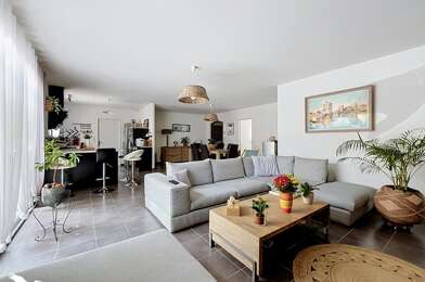 Maison 5 pièces 369600 €