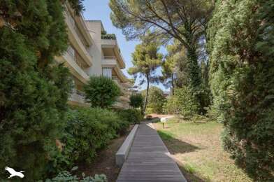 Appartement 3 pièces 317700 €