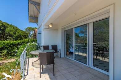Appartement 3 pièces 369600 €