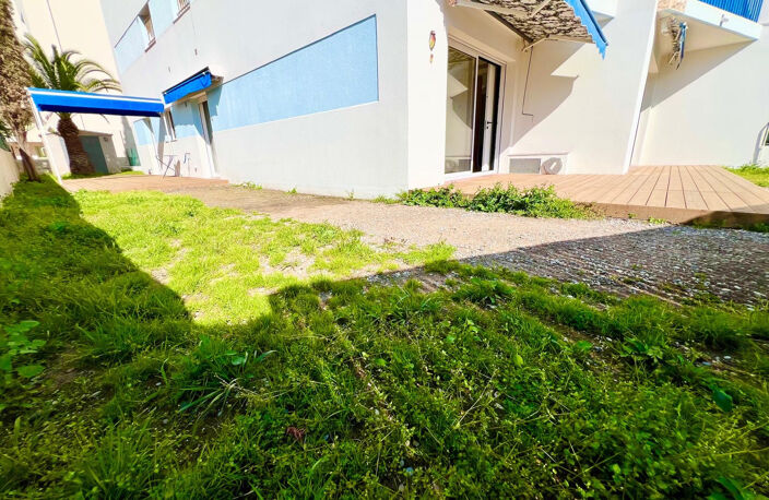 CANNES PROCHE CROISETTE T3 REFAIT A NEUF 89M2 REZ DE JARDIN — photo 2