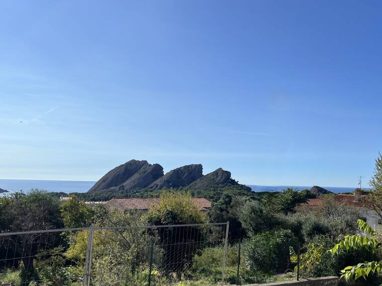 TERRAIN DE 900 m²AVEC PERMIS — photo 1