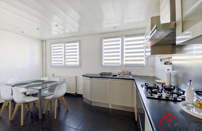 APPARTEMENT T4 BESANCON QUARTIER SAINT-CLAUDE — photo 4