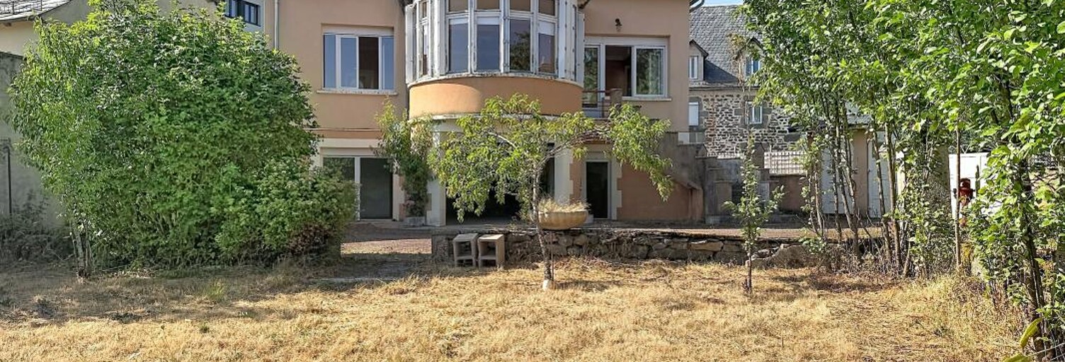 Maison 4 Pièces 146 m² à vendre à Neuvéglise-sur-Truyère (15260)