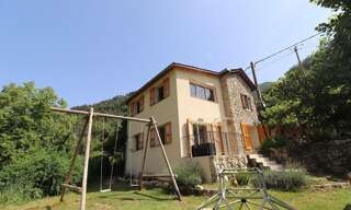 Maison 4 Pièces 118 m² à louer à Lucéram (06440)