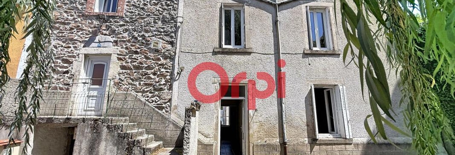 Maison 5 Pièces 170 m² à vendre à Le Mayet-de-Montagne (03250)