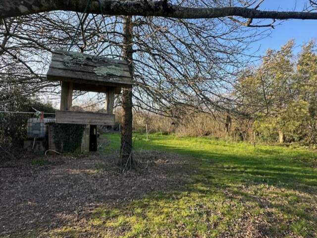 AUBIGNY-LES CLOUZEAUX, Longère 156 m², dépendance, 3569 m² terrain — photo du bien